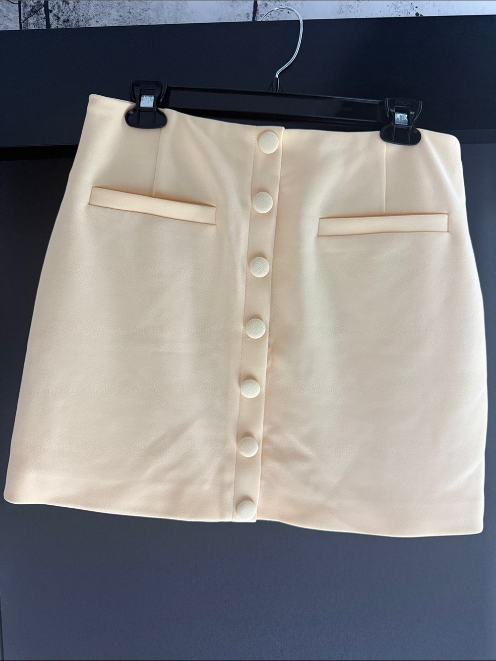 NWT Reid Mini Skirt, Light Yellow, L - Lovers + Friends